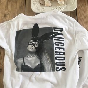 Tops - ARIANA GRANDE MERCH Tops - ARIANA GRANDE MERCH